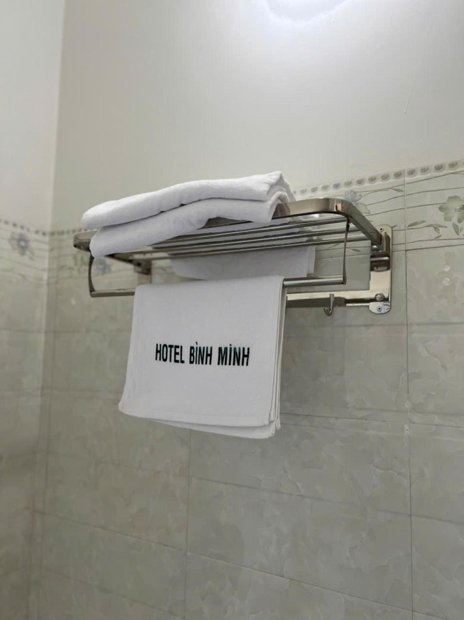 Binh Minh Hotel Pleiku Buitenkant foto