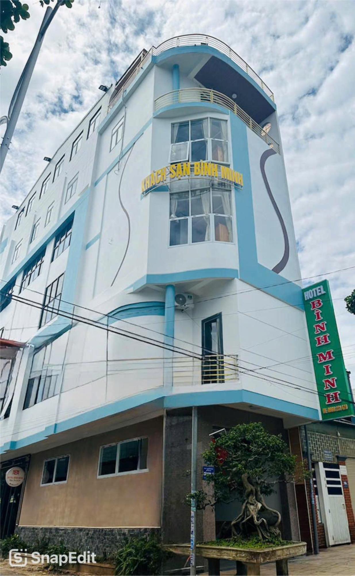 Binh Minh Hotel Pleiku Buitenkant foto